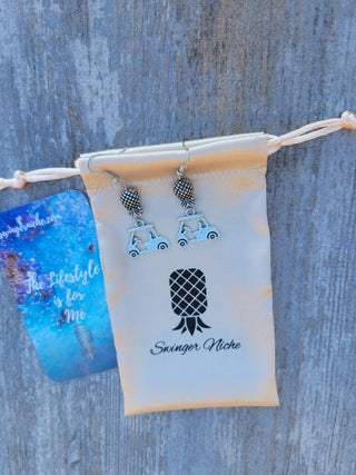 Upside down pineapple golf cart earrings in silver / Swinger earrings for golfers / Swinger earrings for the beach / Fun earrings