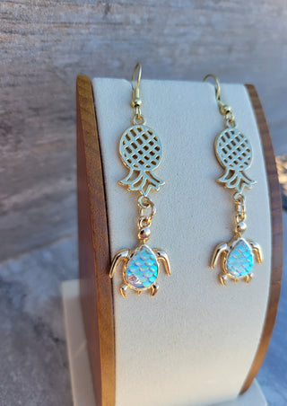 Upside Down Pineapple Sea Turtle Earrings / Holographic Turtle / Gold Swinger Pineapple earrings with a gold sea turtle
